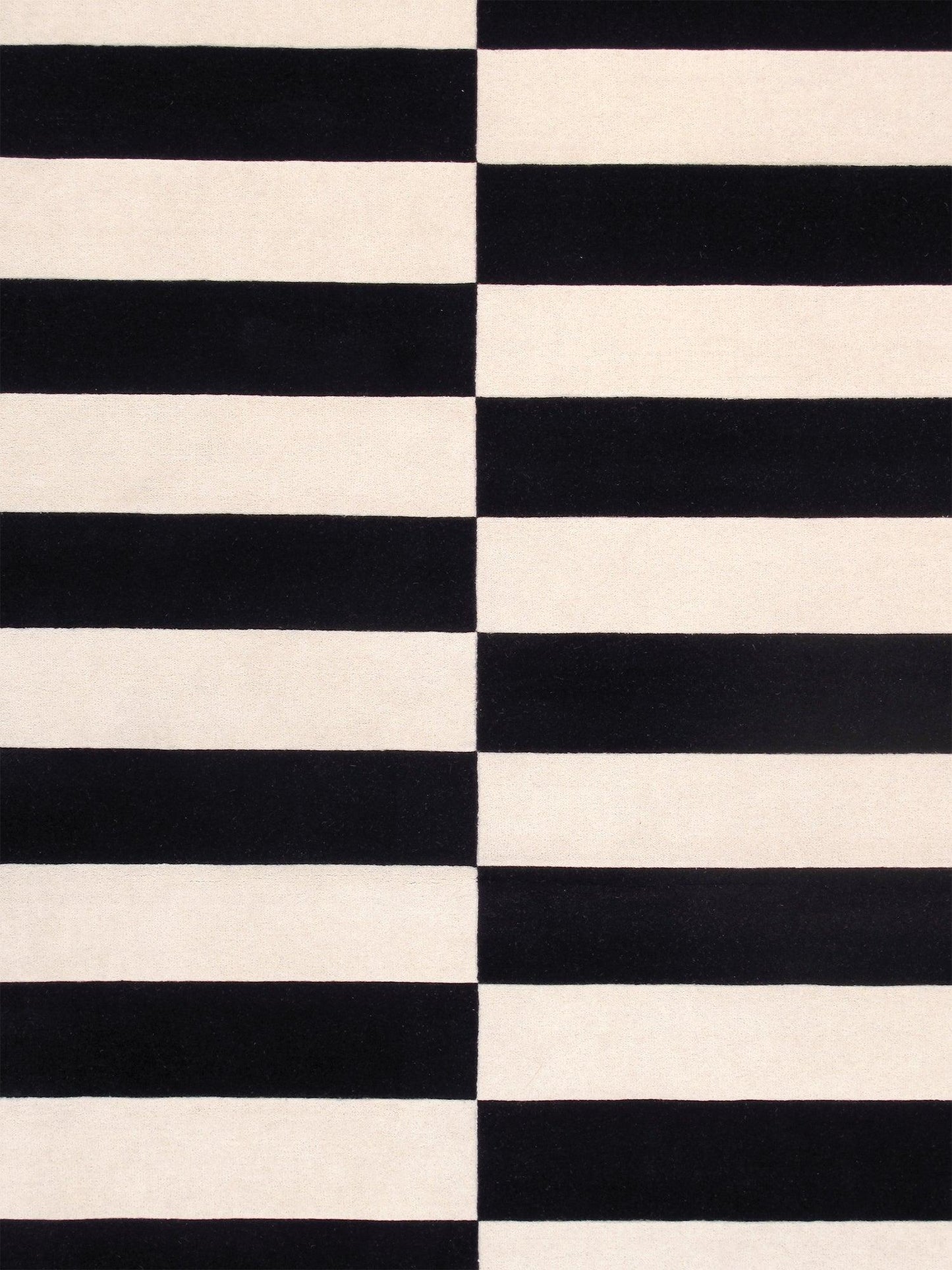 Canvello Modern Hand-Tufted White/Black Bsilk & Wool Area Rug- 5' X 8'